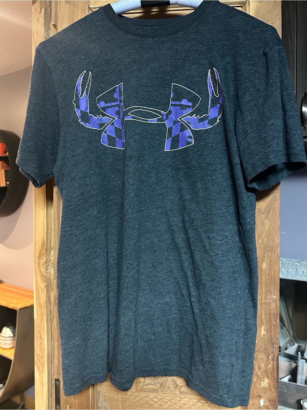 Baltimore Ravens Maryland Crab Under Armour M grey t shirt purple logo heat gear